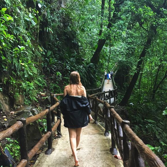 Meet your Posher, Rachel - Picture 1 of 1